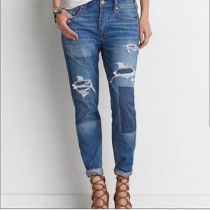 EXCELLENT DISTRESSED CONDITION WOMEN 2 LONG AMERICAN EAGLE PATCHED TOMGIRL JEANS
